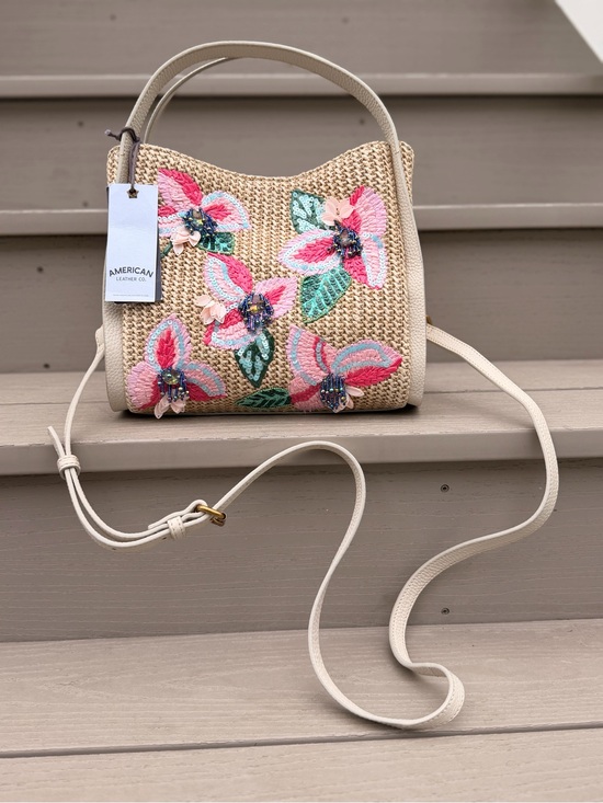 American Leather Co. Handbags - NWT American Leather Co. Floral Embroidered Straw Crossbody Satchel